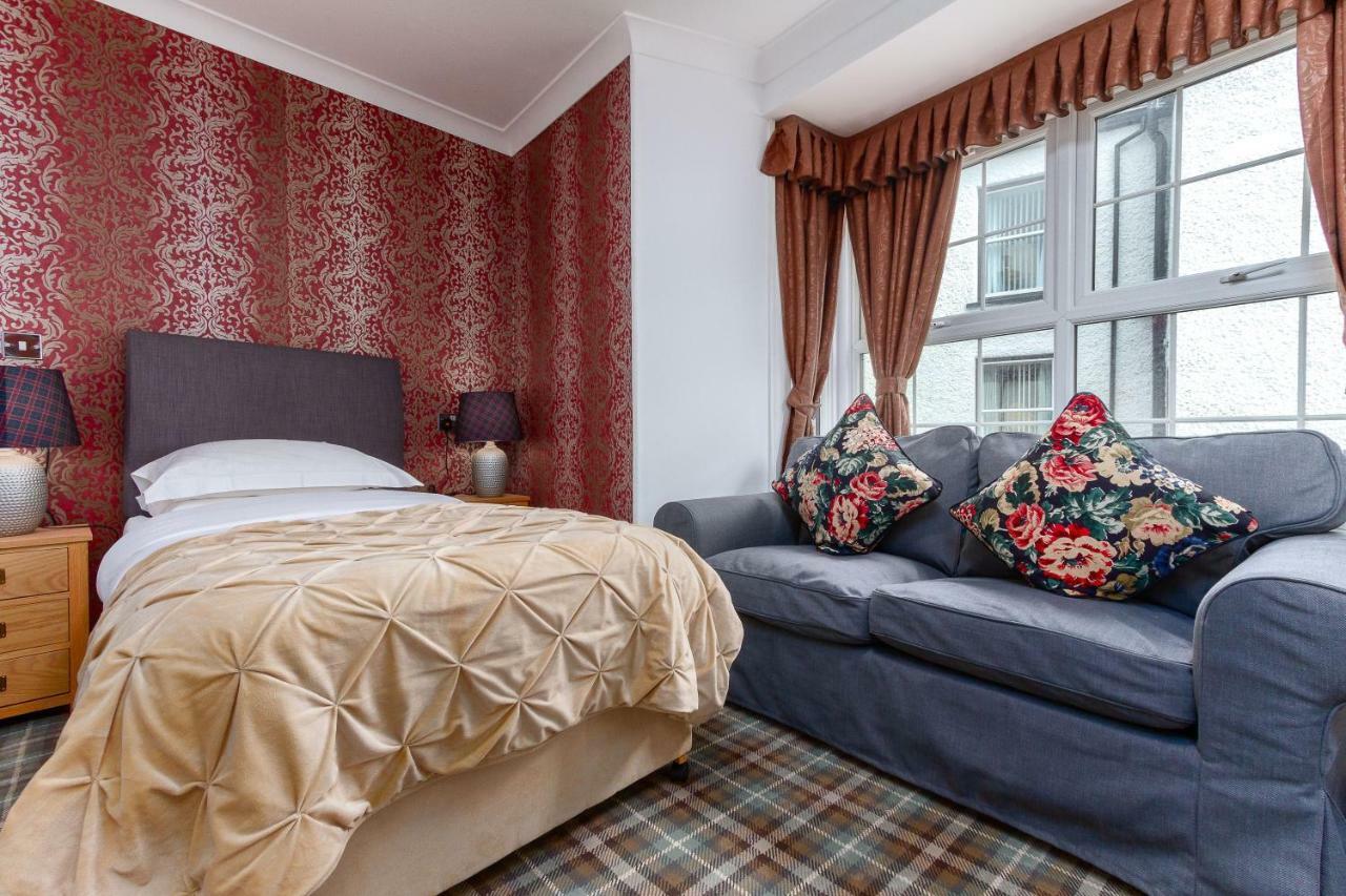 Field House Guest House วินเดอร์เมียร์ ภายนอก รูปภาพ